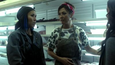 [speaking Korean] - The Magicians