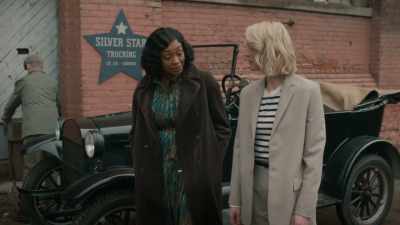 - Speaking of coming clean, - Frankie Drake Mysteries