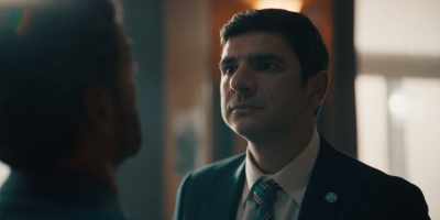 Speaking of which… - Candidatul perfect