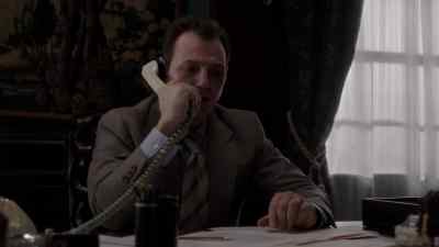 [ SPEAKING RUSSIAN ]
[ KNOCK ON DOOR ] - The Americans