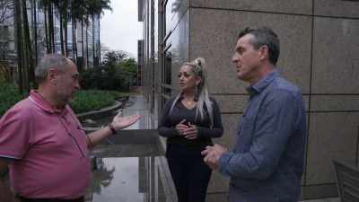 [SPEAKING SPANISH] - Moment of Contact