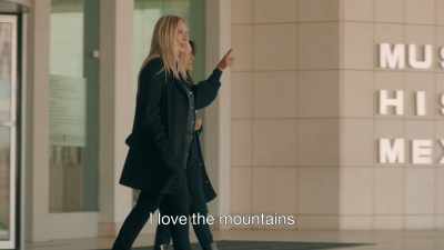 - [speaking Spanish] - Eva Longoria: Searching for Mexico