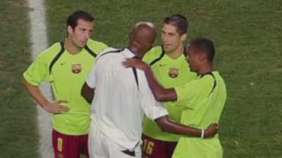 (SPEAKING SPANISH) - Take the Ball, Pass the Ball