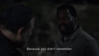 [Speaking Spanish] - Fear the Walking Dead