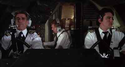 (SPEAKlNG FRENCH) - The Concorde    Airport '79