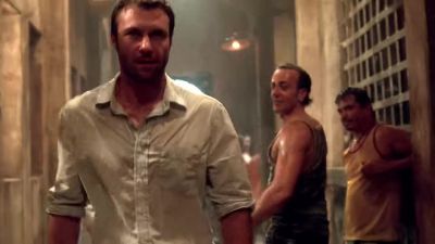 [SPEAKS IN SPANISH] - Prison Break