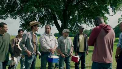 ( speaks Spanish ) - Queen Sugar