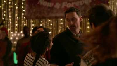 - Speech, speech.
- All right, guys, I'm not- - Merry Magic Christmas
