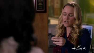 Spencer? Hey.
We haven't officially met. - Love on Ice