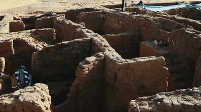 Spencer: There is evidence
during the new kingdom - Lost Kingdom of the Black Pharaohs