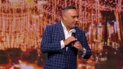 Sperm face, do you have-- - Russell Peters: Deported
