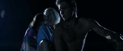 -[splash]
-[all gasp] - Shark Bait
