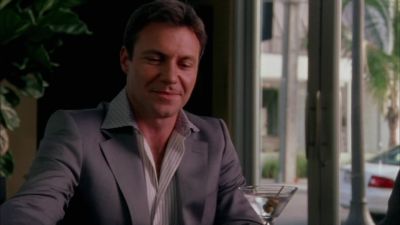 Splendid.
Let's get some wine,
shall we, to celebrate. - Burn Notice