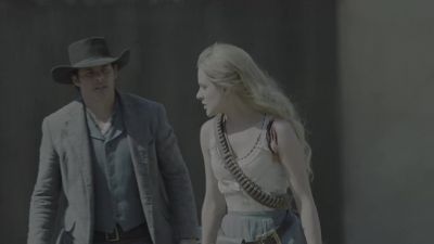 Split up our horde. - Westworld