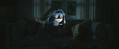 [spooky wailing] Ozzy!
[Ozzy whines] - Sonic the Hedgehog 2
