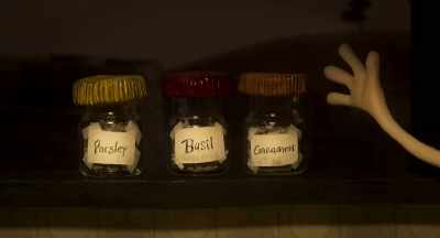 Spoonful of that. Cinnamon. - Memoir of a Snail