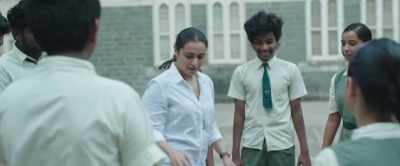 Spread your wings, - Hichki