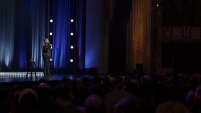 Spun: "Segura e nume spaniol." - Tom Segura: Disgraceful