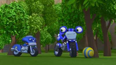 (squeaking) - Ricky Zoom