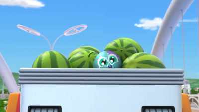 (squeaking) - Ricky Zoom