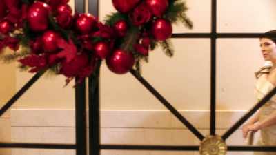 (squeals excitedly) - Royally Yours, This Christmas