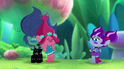 [ squeals ] - Trolls: TrollsTopia