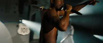 Stabbed in the back - All Eyez on Me