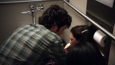 Stacey.
I can't find a pulse. - Lie to Me