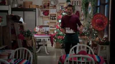 ♪ stack your plates
with fresh tamales ♪ - Christmas Forgiveness