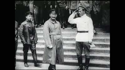 Stalin, uh, managed to erase,
uh, Trotsky's memory. - The Putin Interviews