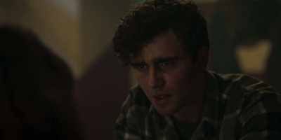 [ STAMMERING ] I think
maybe he might have
given it to Abby. - Dublin Murders