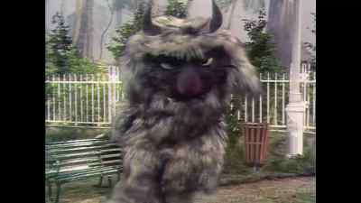 [STAMMERING]
I think that this bench - The Muppet Show