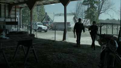 - [stammering]
well, it gets--you know, - Eyewitness