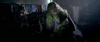 - Stand back, ma'am. Step back.
- Put your gun down. - Pandemic