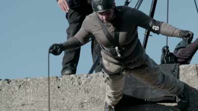 Stand straight, stand straight,
stand straight. - Celebrity SAS: Who Dares Wins
