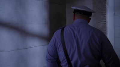STANLEY:
Guard! - American Horror Story