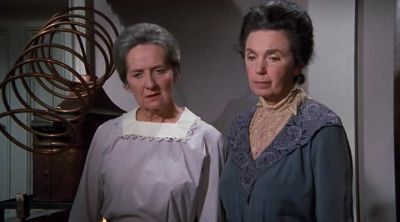 -Star was a warning from Papa?
-No doubt of it. - The Waltons