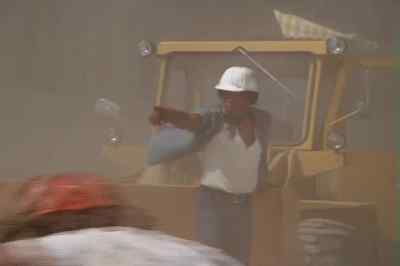 - Start the pump, start the pump! - Ants!