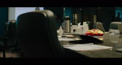 Stay calm. - Everything Everywhere All at Once