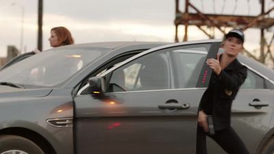 Stay down! Don't move! - NCIS: New Orleans