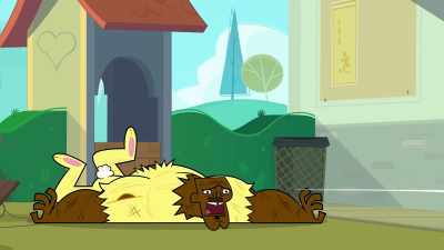 - Stay down, rabbit!
(Toy squeaks) - Total DramaRama