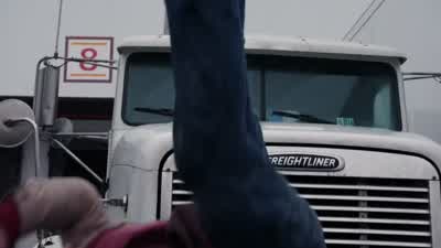 - Stay down. - Chicago P.D.