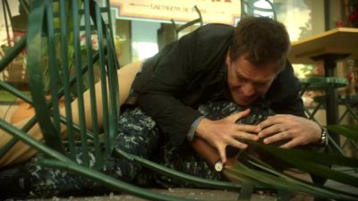 Stay down! - NCIS