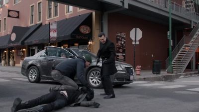 Stay down. - Chicago P.D.