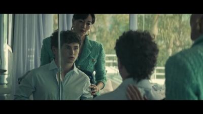 - Stay down! Stay down! - American Gigolo