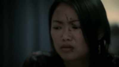 Stay here. Okay? Two minutes. - Trauma