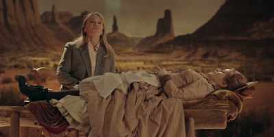 Stay in this moment. And... action! - High Desert