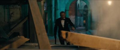 -Stay there! - No Time to Die