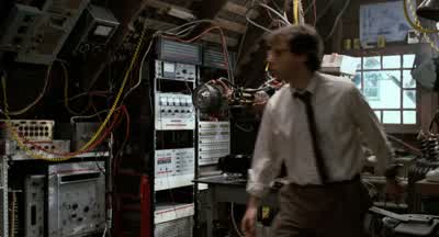 Stay there! - Honey, I Shrunk the Kids