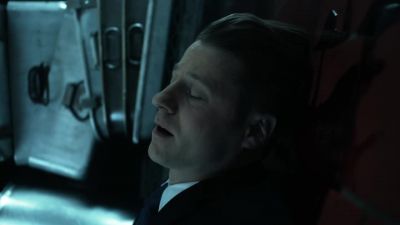 Stay with me, Jim. - Gotham
